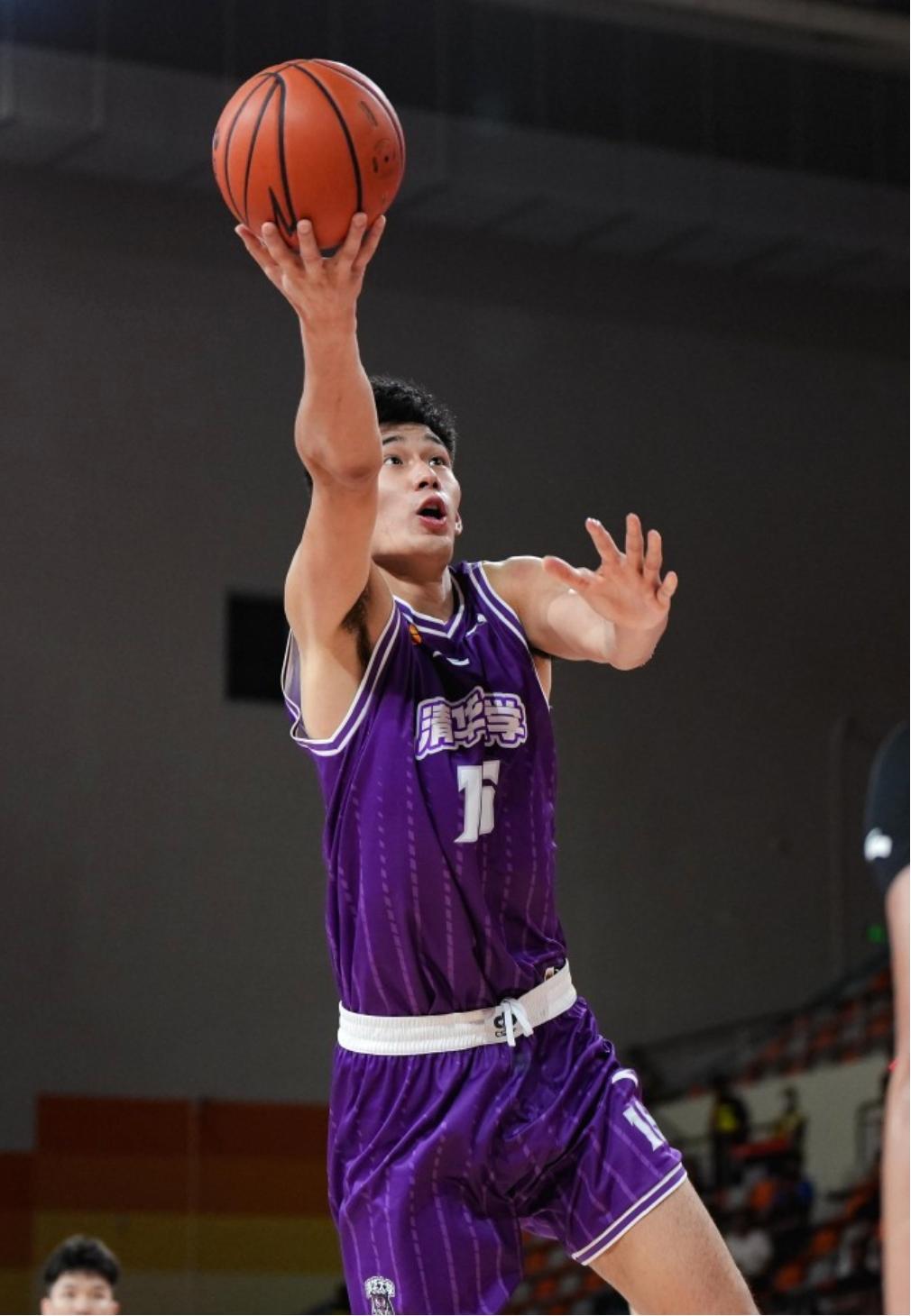 包含今晨深圳男篮调整名单以备NBA常规赛，伤情更新环节打磨，引发热议，赛程密集仍需轮换的词条-九游官网入口